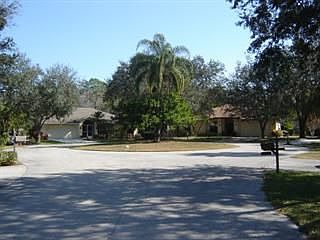 2nd image of 9530 Cypress Chase Ct