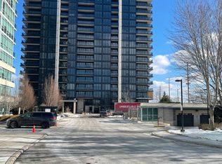 1035 Southdown Rd #801, Mississauga, ON L5J 0A2
