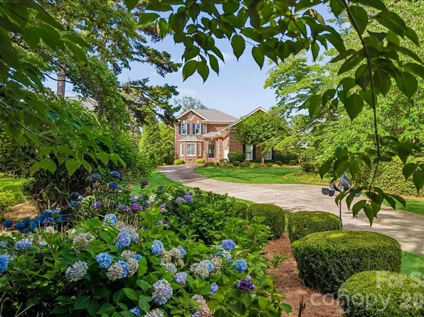17229 Green Dolphin Ln, Cornelius, NC 28031