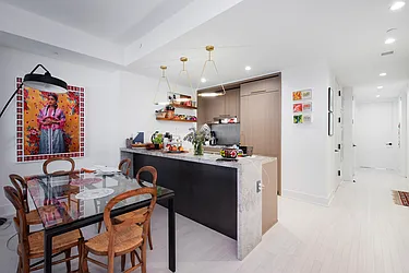 Rented by R New York