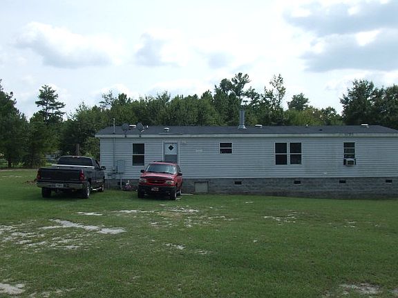 4th image of 3038 Thornhill Dr