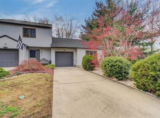 162 Redpine Loop #162, Old Bridge, NJ 08857