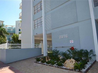 2016 Bay Drive #207, Miami Beach, FL, 33141