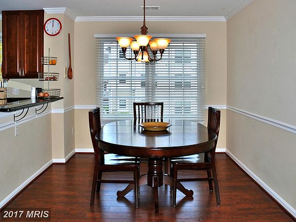 5th image of 114 Kendrick Pl APT 28