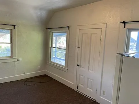 319 Laurel St #2 — Photo 2
