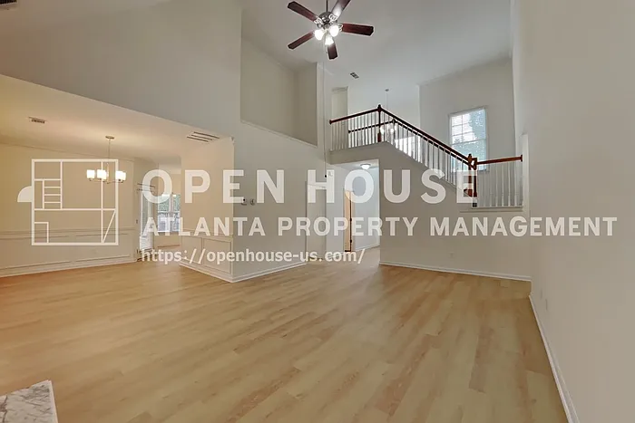 3 bed, 2.5 bath, 2255 sqft, $2,645 — Photo 4