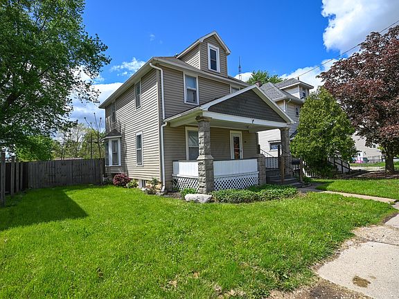 3rd image of 681 Davids St