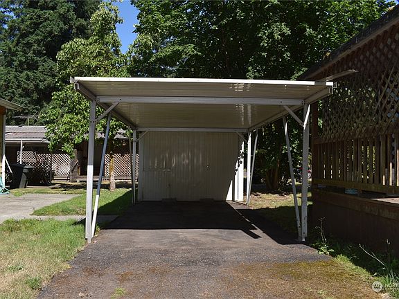 4th image of 8021 N Old Pacific Highway #12