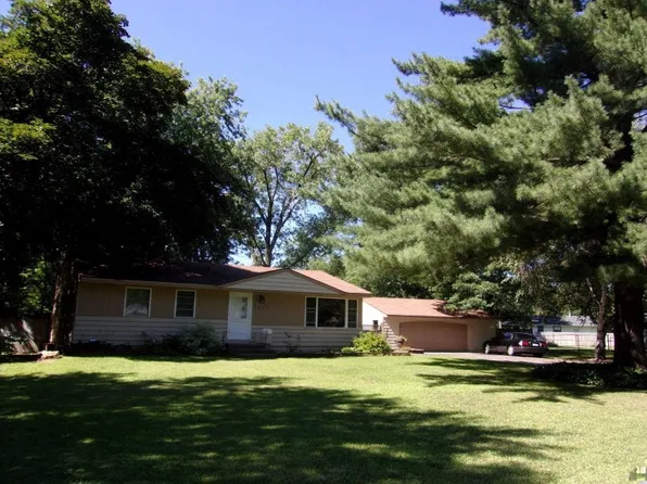 7317 Cartisian Ave N, Brooklyn Park, MN 55428