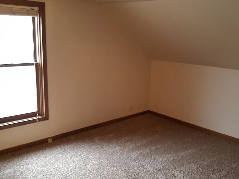 507 Humboldt Ave — Photo 9