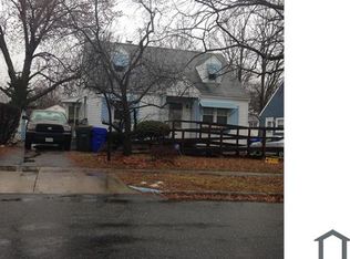 221 Rosewell St, Springfield, MA 01109