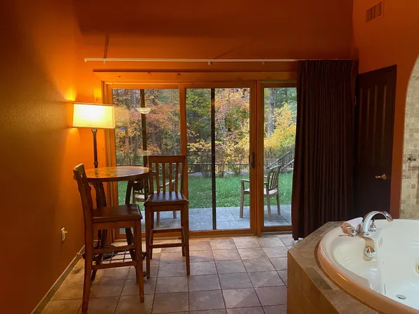 2109 2411th Riv, Wisconsin Dells, WI 53965