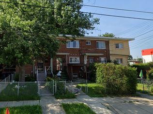 603 Hampton Dr, Oxon Hill, MD 20745