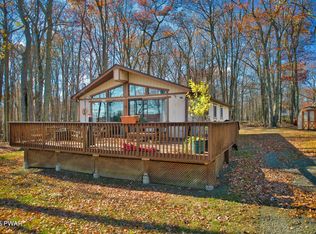 288 Gold Key Rd, Milford, PA 18337