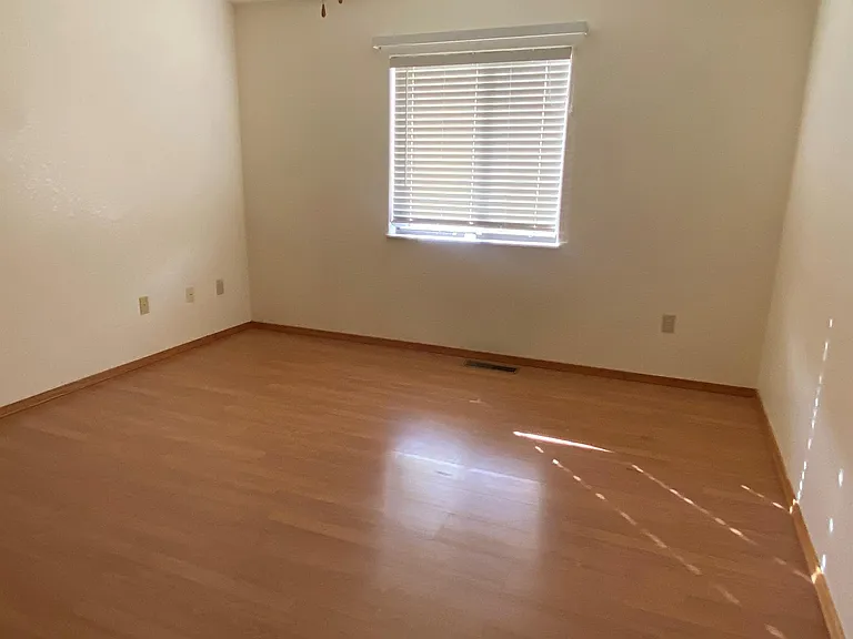1635 Cedarwood Dr — Photo 9
