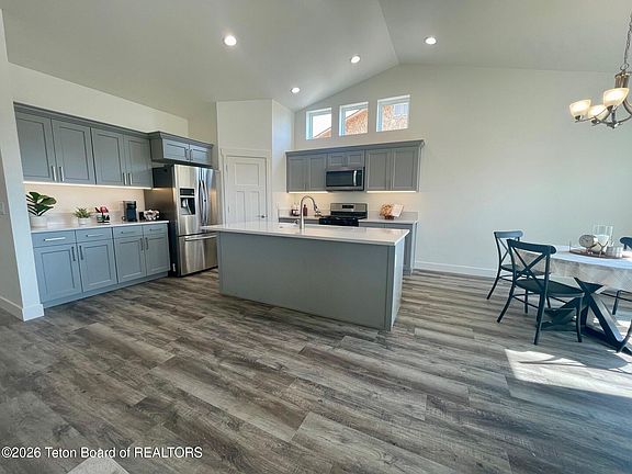 5th image of 1724 Learning Ln