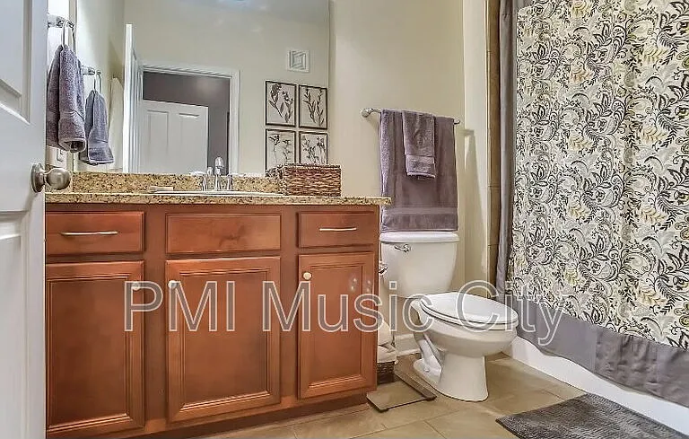 2310 Elliott Ave #612 — Photo 10