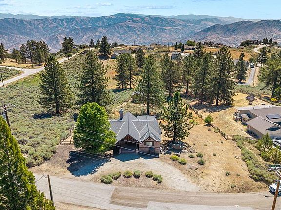 3rd image of 25620 High Rock Ct