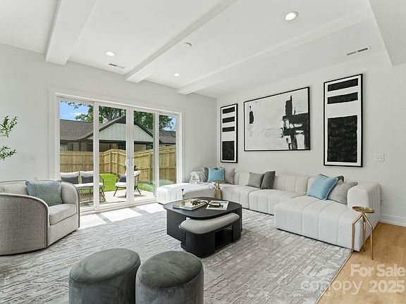 5th image of 5615 Lantana Ave #A