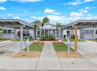 1340 Sandtrap Dr, Fort Myers, FL 33919