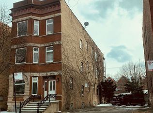 1303 W Flournoy St APT 1R, Chicago, IL 60607