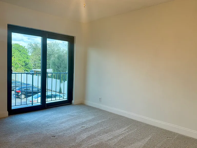 8800 Bardmoor Blvd #20 — Photo 23