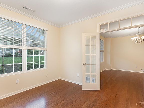 5th image of 393 Turtle Creek Dr