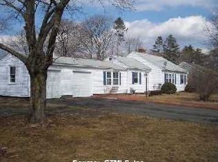 64 Dohm Ave, Guilford, CT 06437