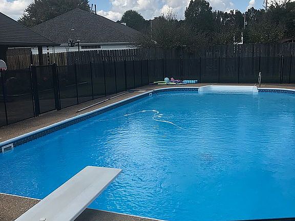 2nd image of 3586 Summerdale Dr