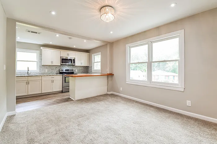 269 Moreland Way — Photo 4