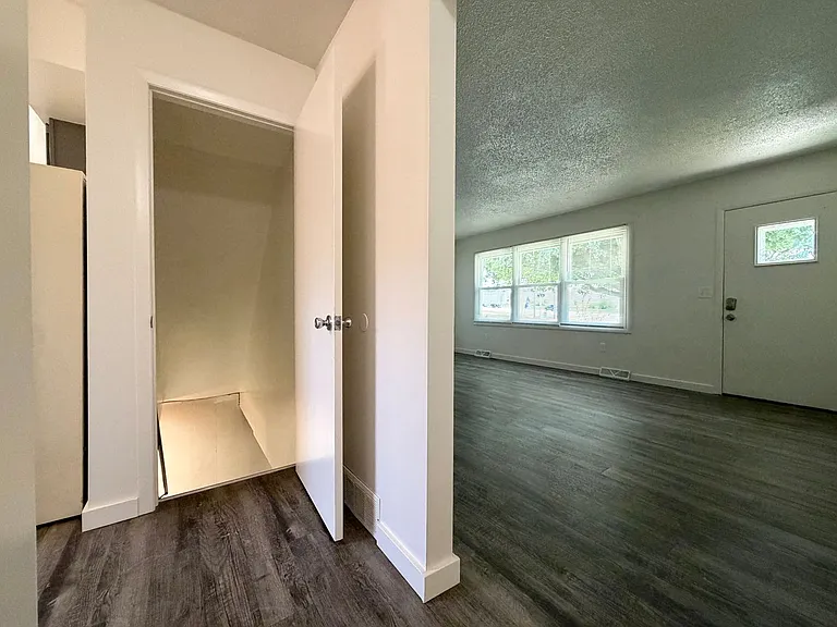 487 84th St SW — Photo 9