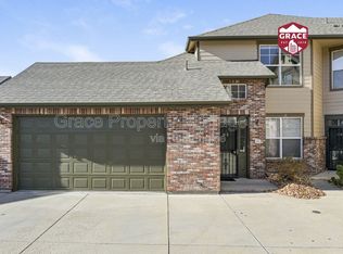 2230 S Vaughn Way APT 202, Aurora, CO 80014