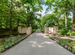 1616 W 116th St, Carmel, IN 46032