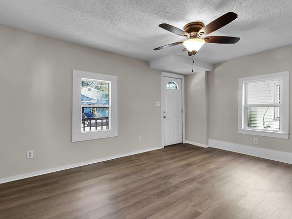 4th image of 605 1st Ave