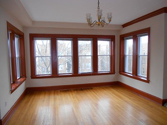 2nd image of 6245 N Claremont Ave #3
