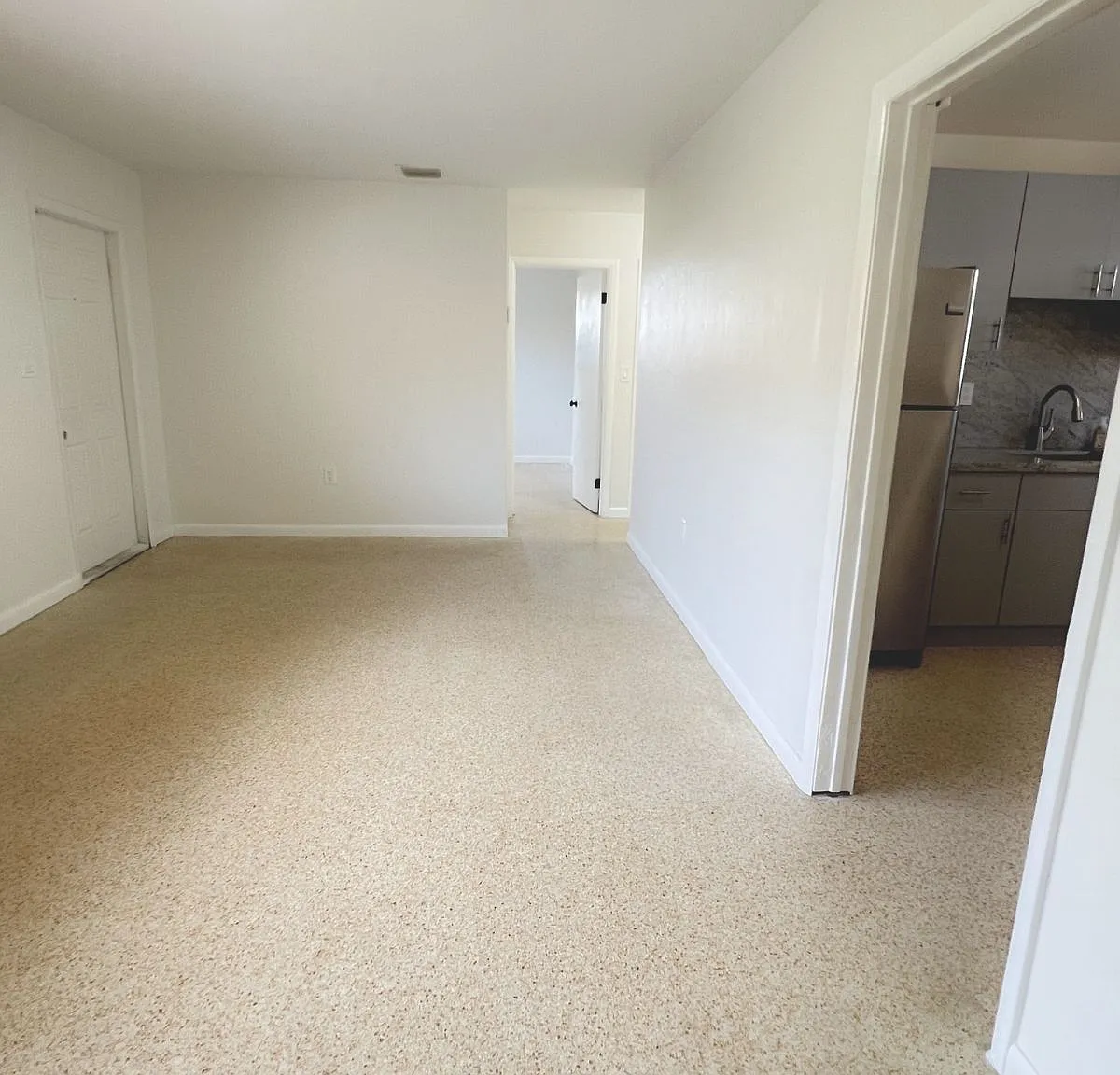 2 bed, $2,300 — Photo 3