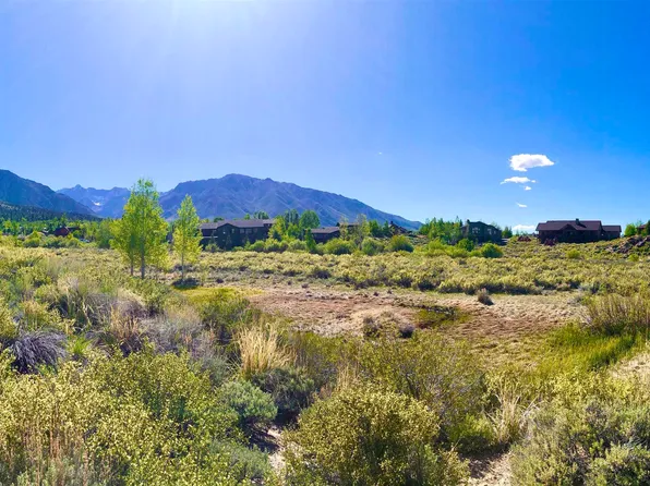 11 Larkspur Dr, Mammoth Lakes, CA 93546