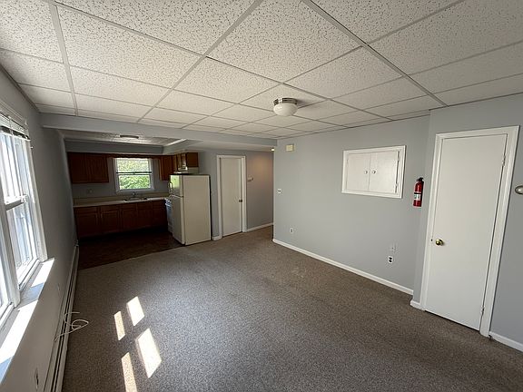 4th image of 18 Hirst Ave #203124F2F