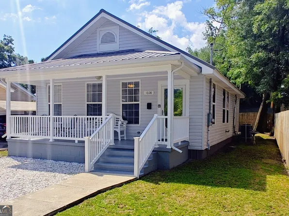 1608 Monck St, Brunswick, GA 31520