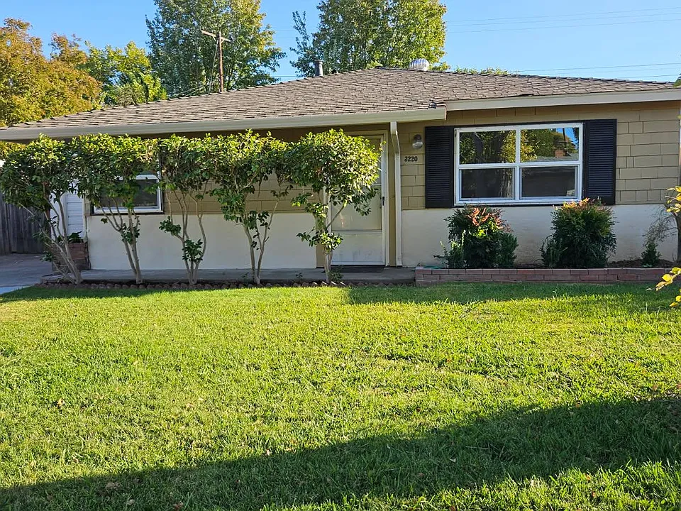 3220 Windsor Dr