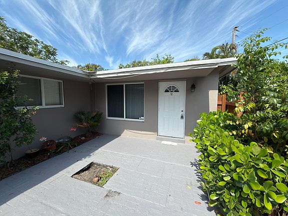2nd image of 600 NW 18th St W