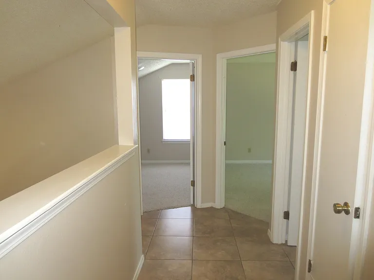 1516 Portside Dr — Photo 14