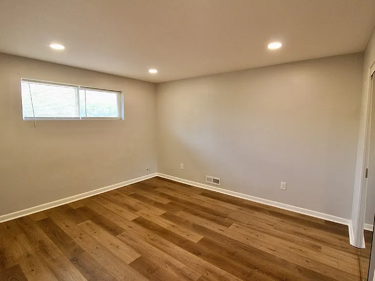 3614 N Monaco Street Pkwy — Photo 18