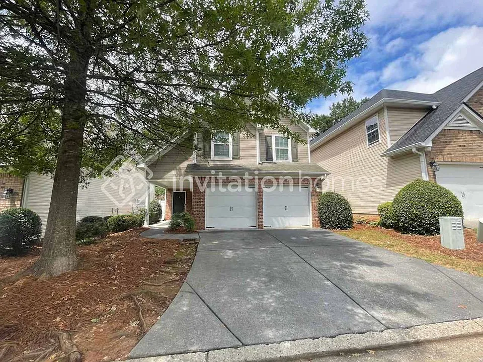 377 Highland Falls Dr