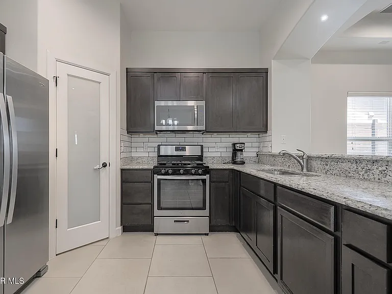 14733 Tim Hardaway Dr — Photo 9