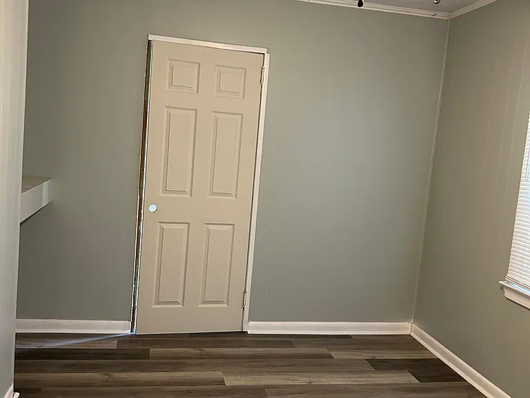 205 Evergreen St — Photo 25