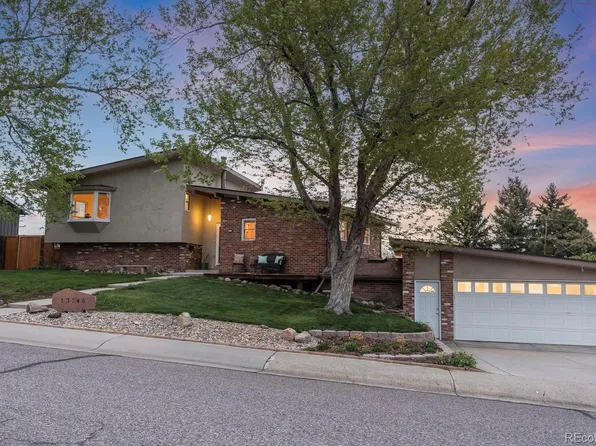 13745 W Center Drive, Lakewood, CO 80228