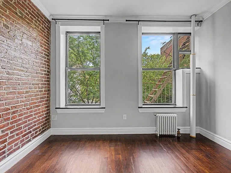 221 Mott St #11 — Photo 4