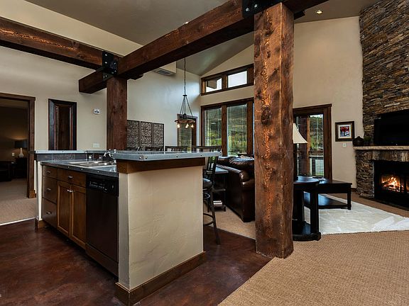 2nd image of 2880 Deer Valley Dr #6315