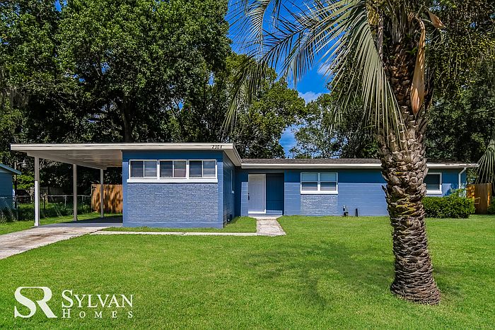 1st image of 2304 Burpee Dr